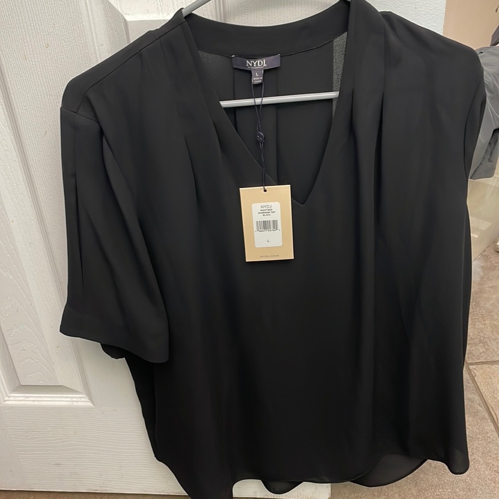 NWT NYDJ blouse